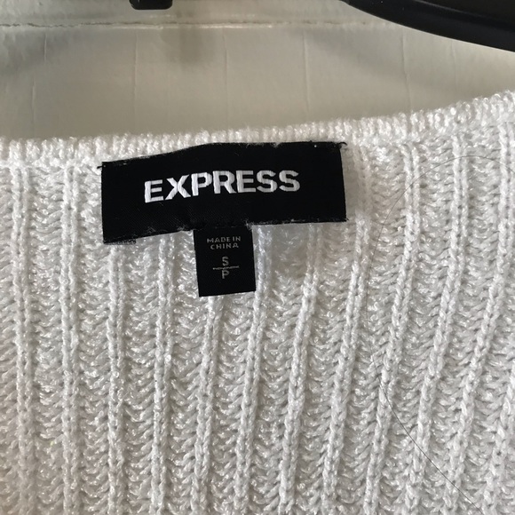Express twist crop top sweater - Picture 2 of 3